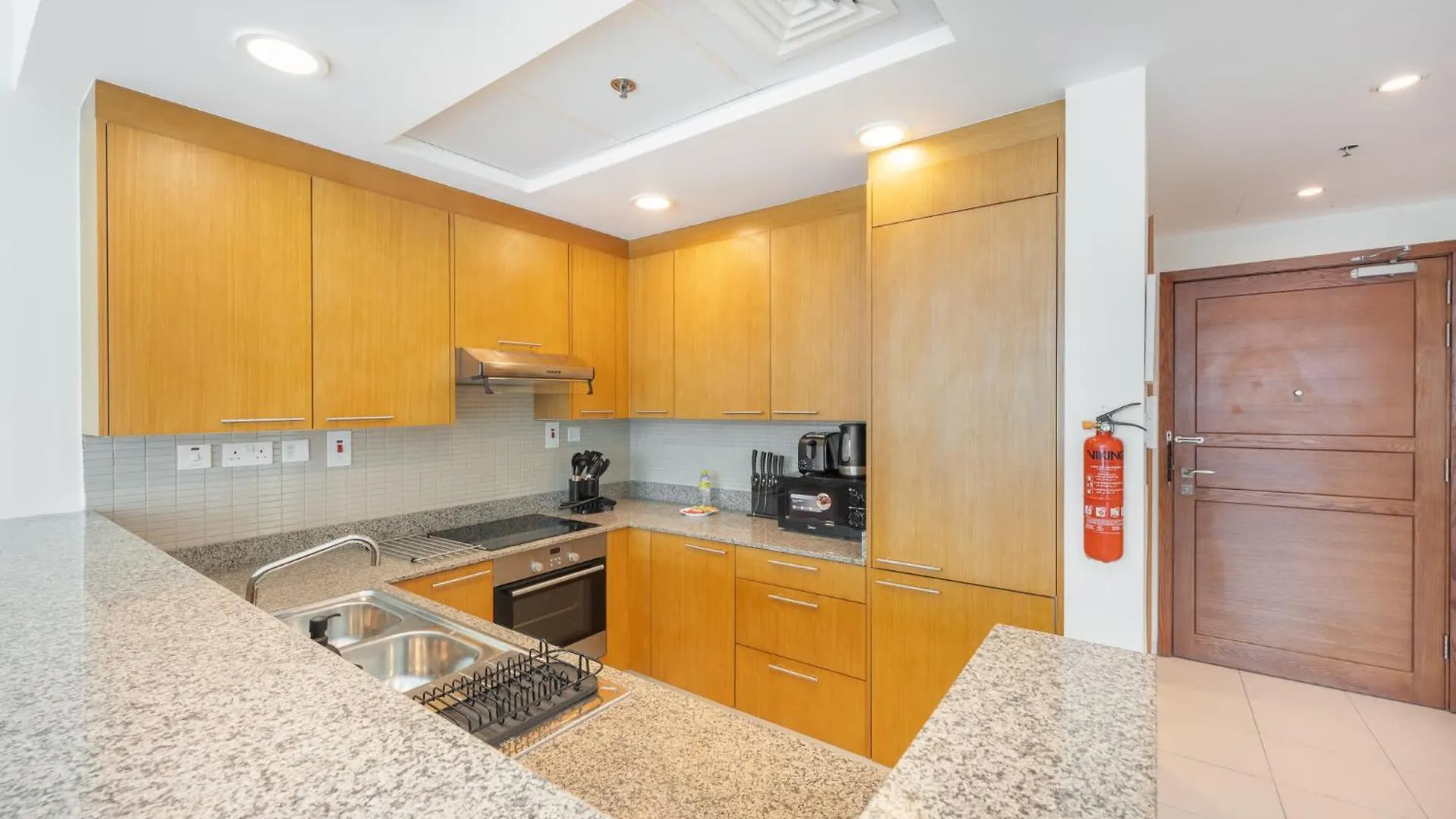 Minimalist And Modern Studio In Business Bay Dubai Apartamento